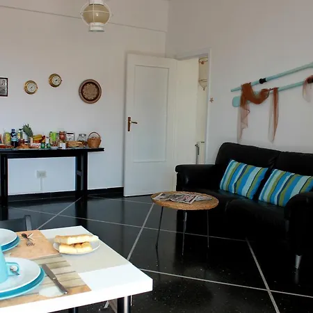 Bed & Breakfast A 2 Passi Dal Mar *